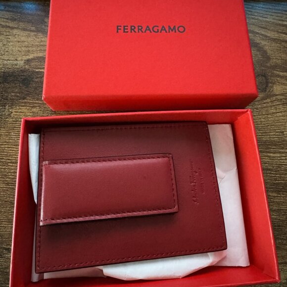 Ferragamo Nero/Red Pebble Card Case - Picture 3 of 3